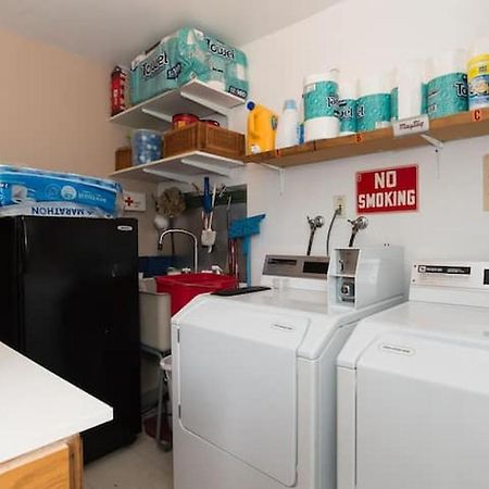Unique, Convenient, Centrally Located Apartment Кент Экстерьер фото