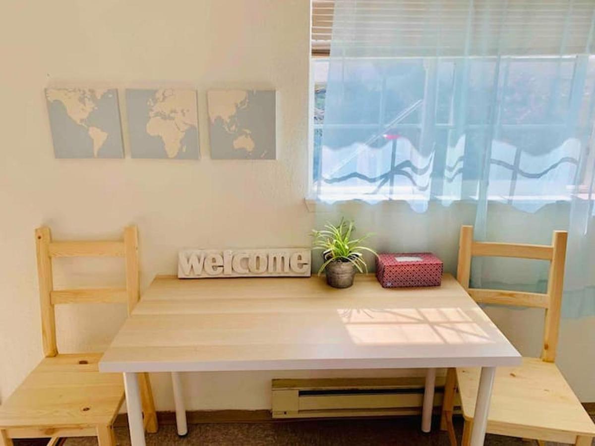 Unique, Convenient, Centrally Located Apartment Кент Экстерьер фото